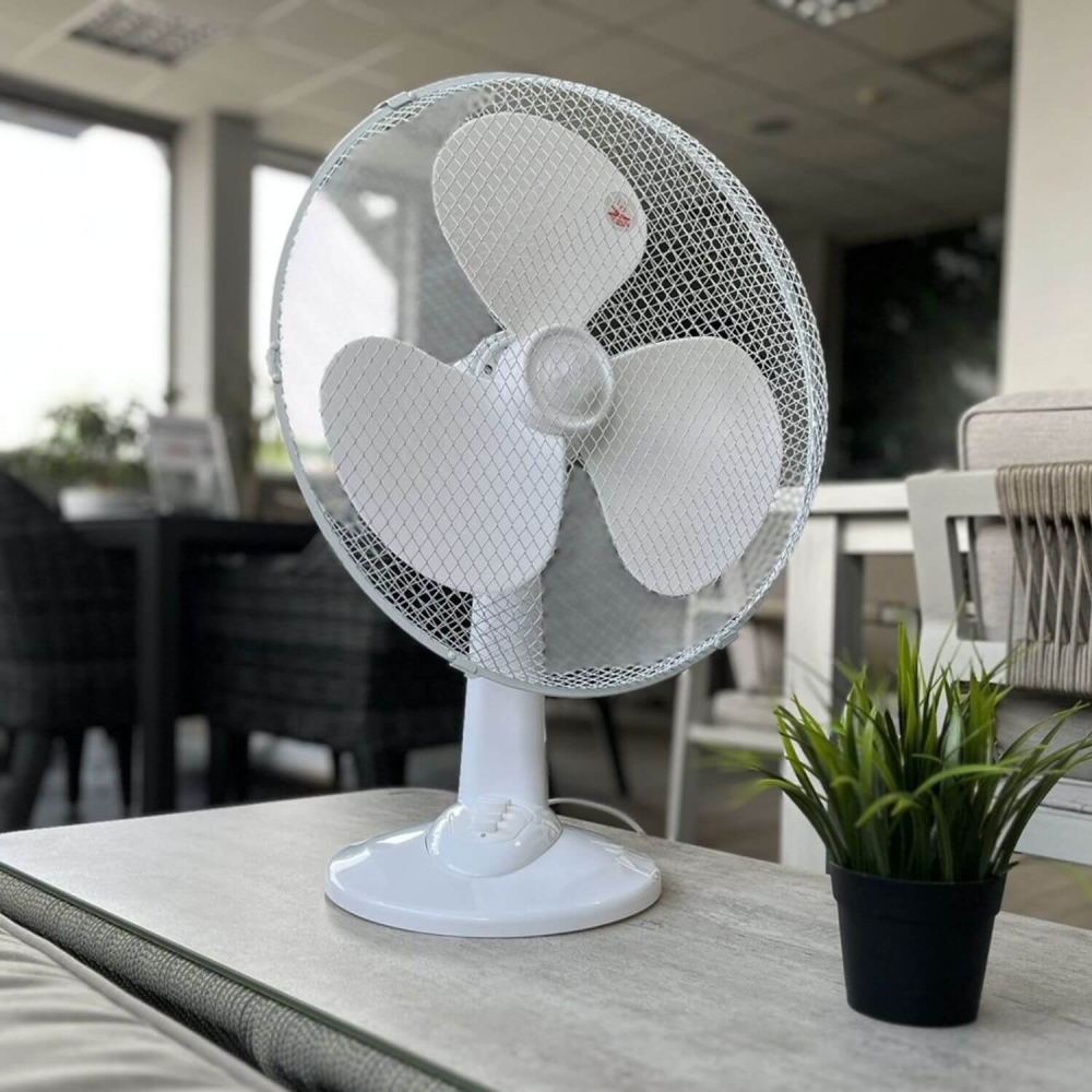 Ventilator de masă, 40 cm, 3 viteze, 45 W